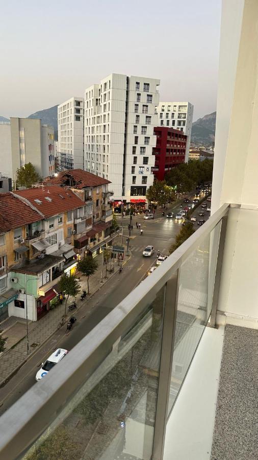 Urban Serenity City Skyline View Apartment 1 Tirana Bagian luar foto