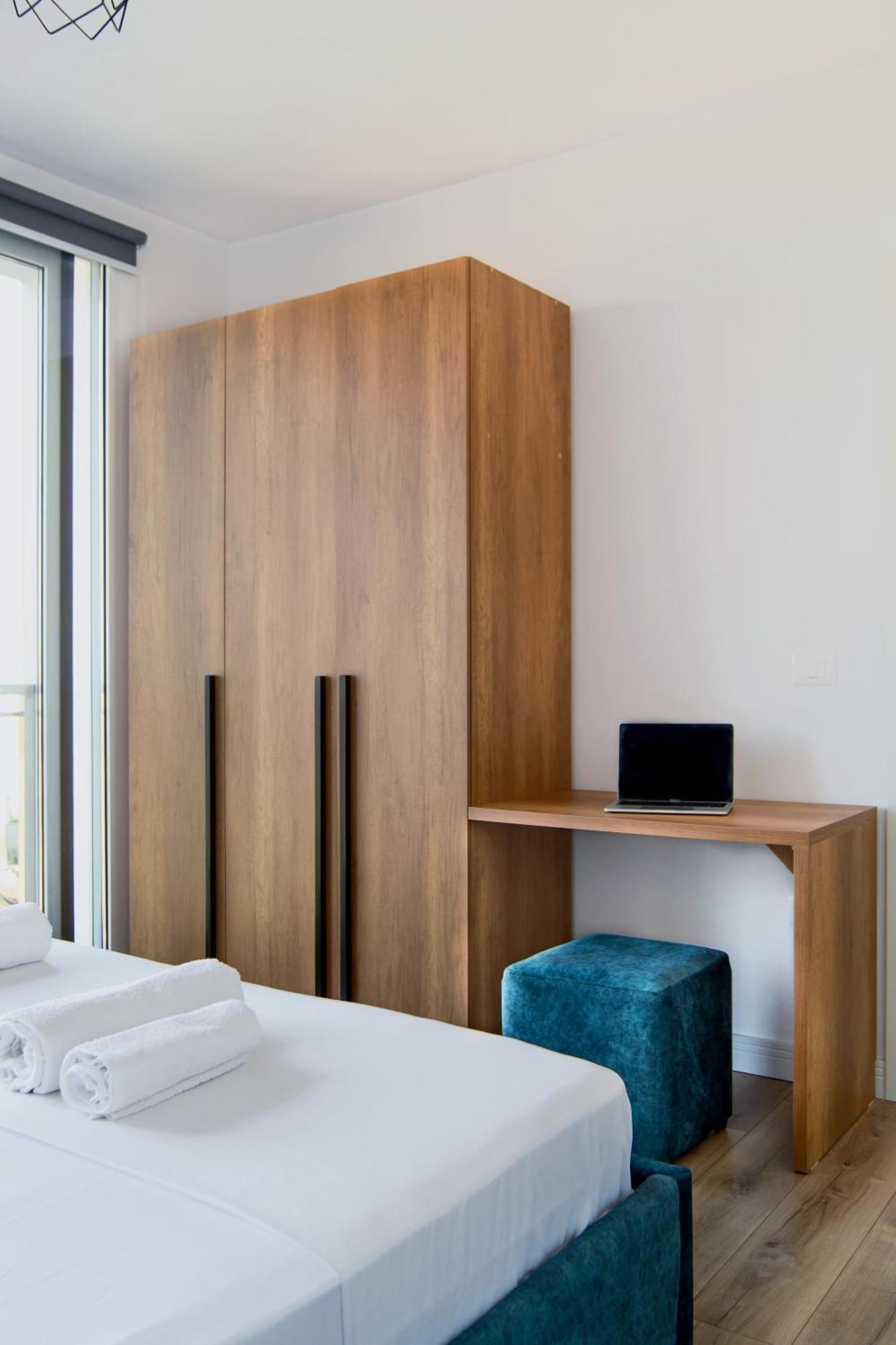 Urban Serenity City Skyline View Apartment 1 Tirana Bagian luar foto