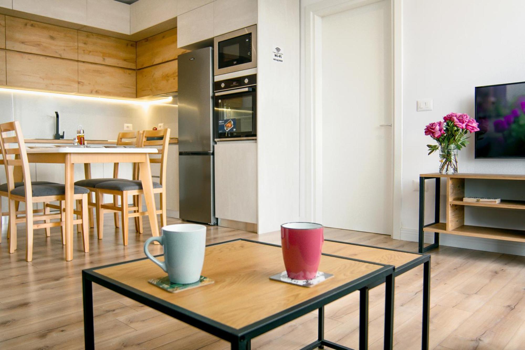 Urban Serenity City Skyline View Apartment 1 Tirana Bagian luar foto